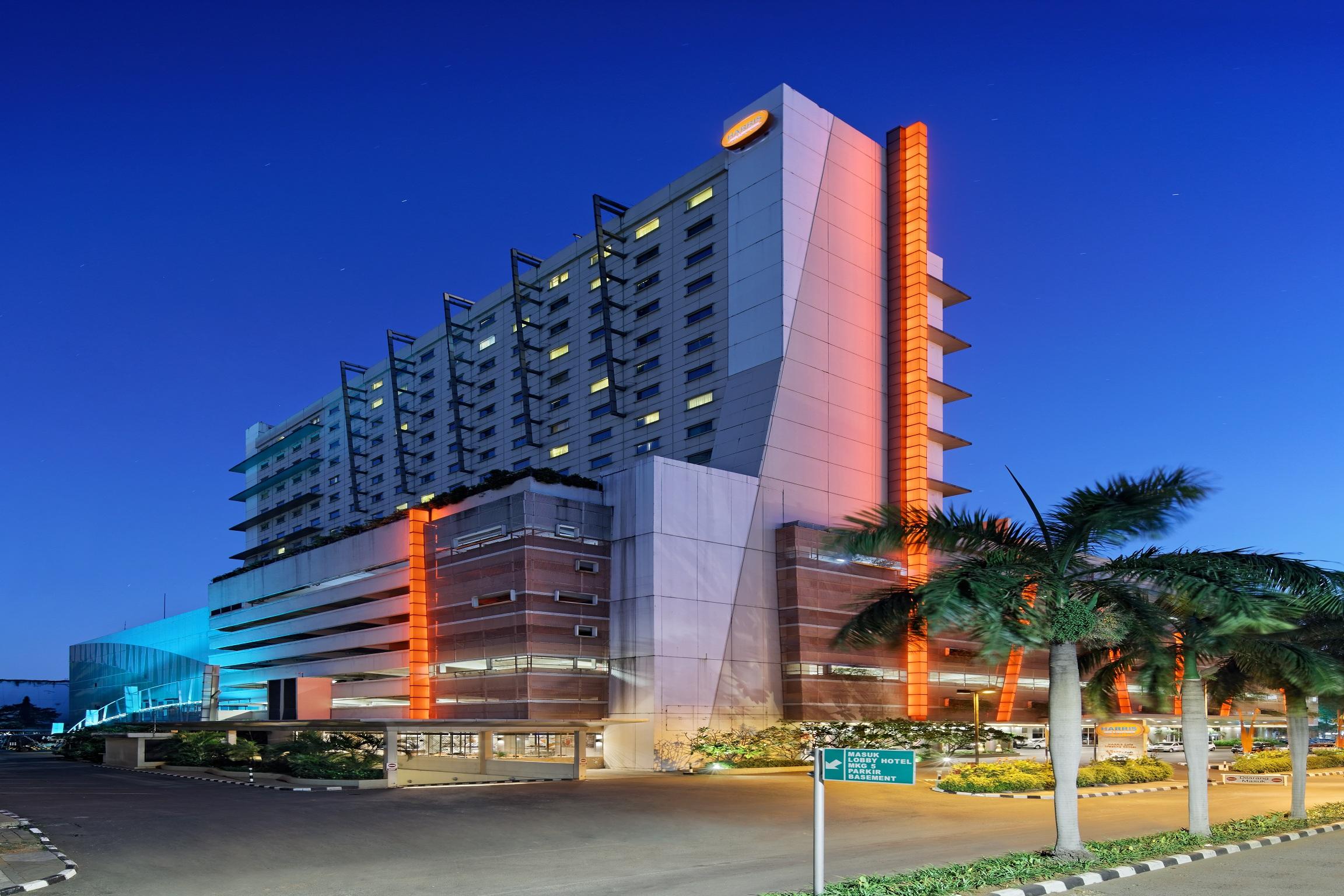 แฮริส โฮเต็ล แอนด์ คอนเวนชั่น เกลาปา กาดิง Hotel จาการ์ตา ภายนอก รูปภาพ