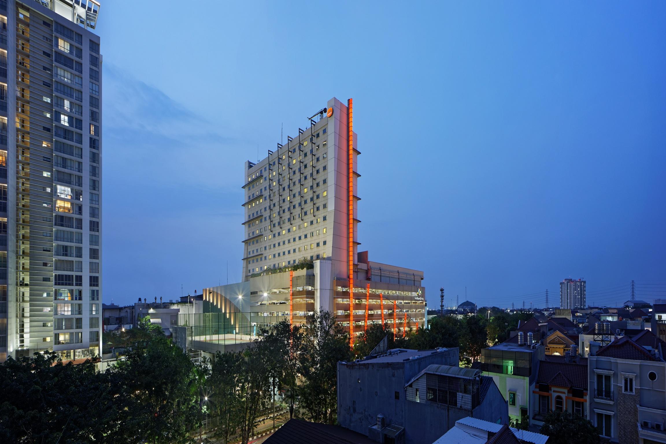 แฮริส โฮเต็ล แอนด์ คอนเวนชั่น เกลาปา กาดิง Hotel จาการ์ตา ภายนอก รูปภาพ