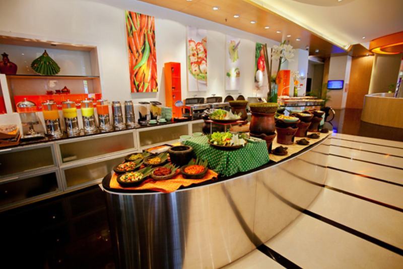 แฮริส โฮเต็ล แอนด์ คอนเวนชั่น เกลาปา กาดิง Hotel จาการ์ตา ภายนอก รูปภาพ