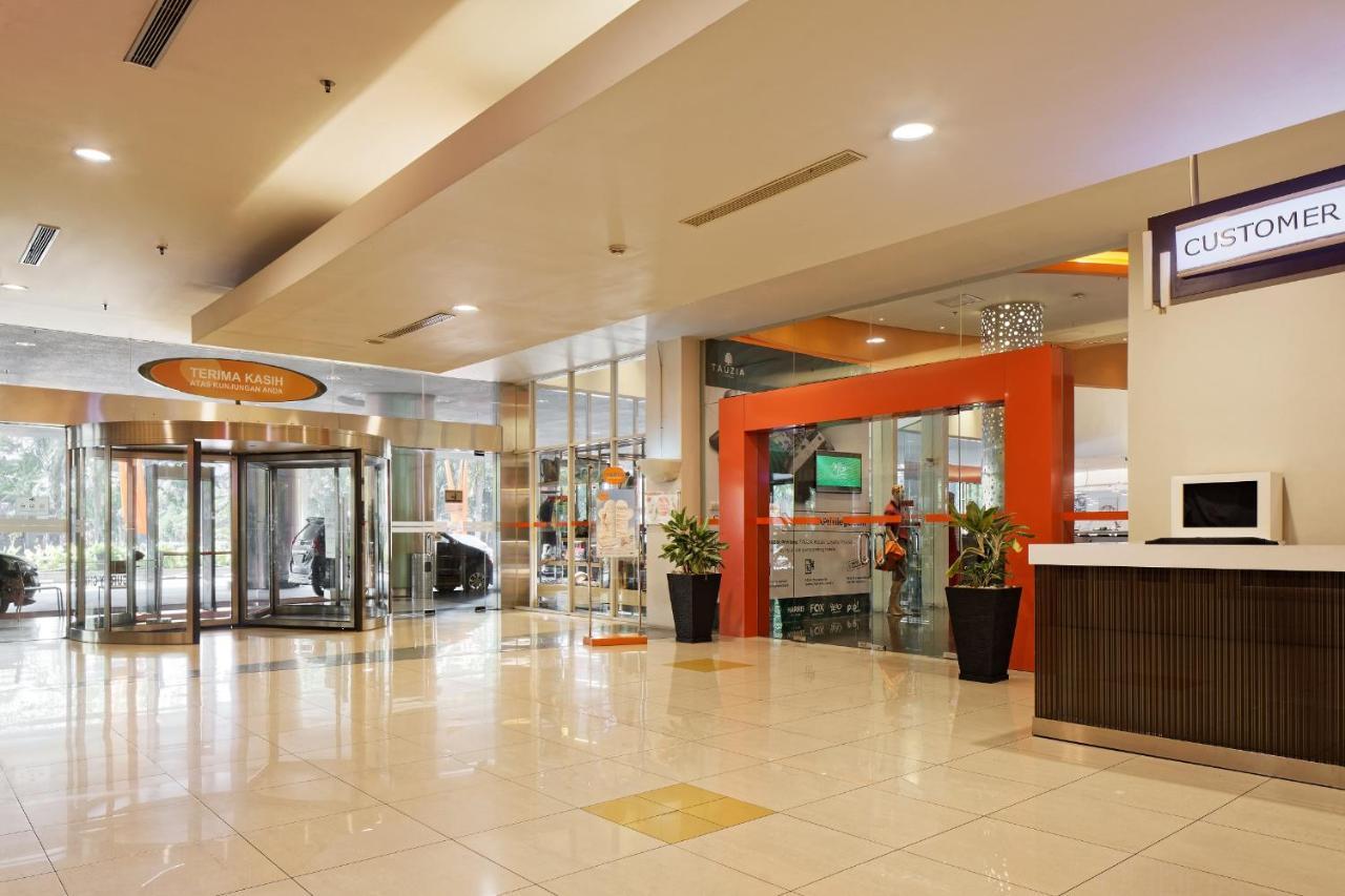 แฮริส โฮเต็ล แอนด์ คอนเวนชั่น เกลาปา กาดิง Hotel จาการ์ตา ภายนอก รูปภาพ
